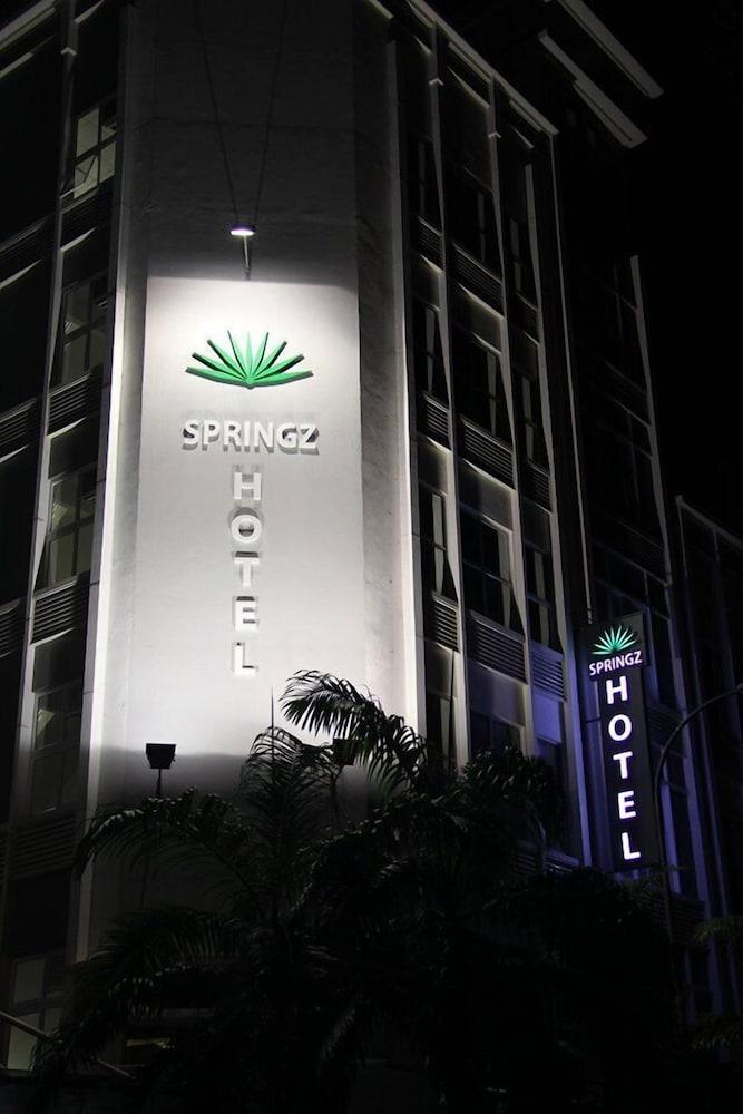 Springz Hotel-Bukit Jalil Kuala Lumpur Extérieur photo